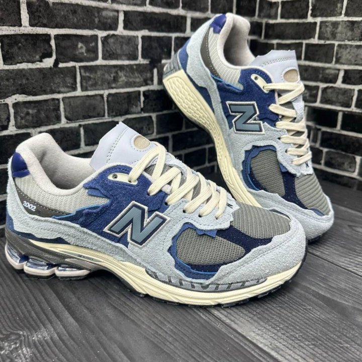 Кроссовки New Balance 2002R