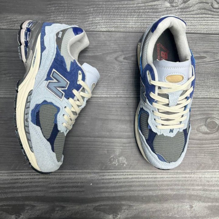 Кроссовки New Balance 2002R