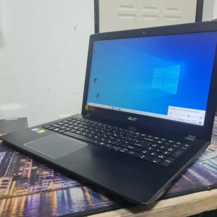 Acer i3 8gb SSD+HDD GT 940MX 2gb FHD