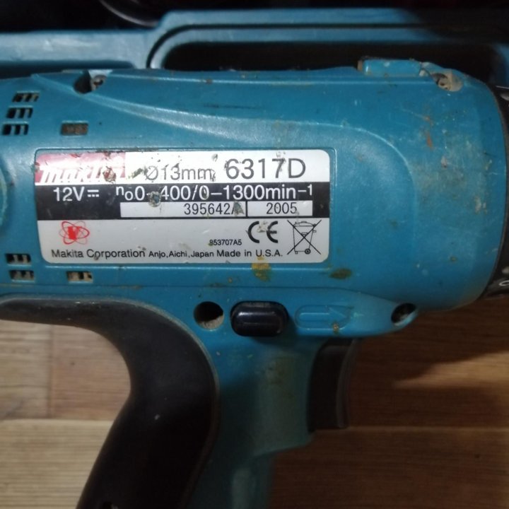 шуруповерт Makita