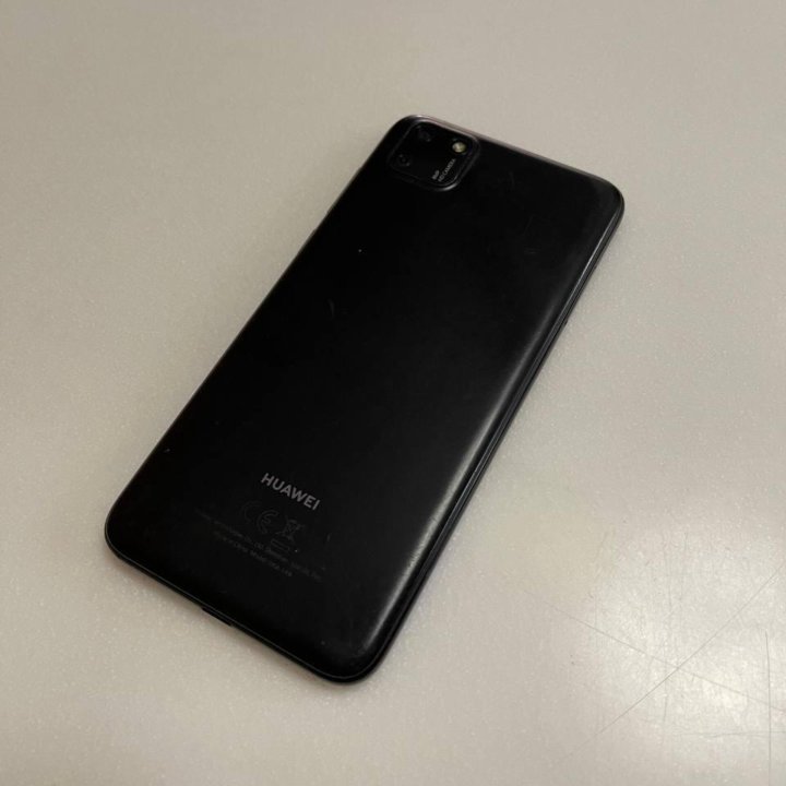 телефон Huawei Y5p