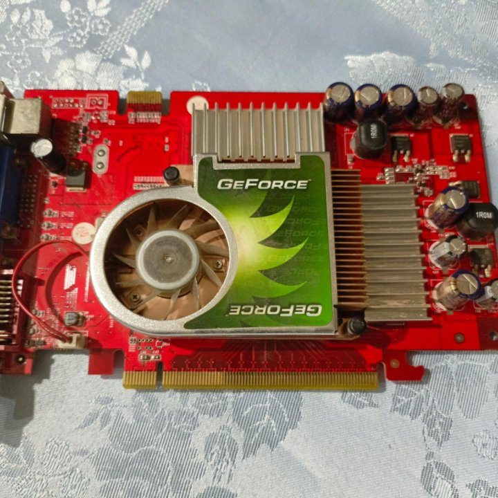 видеокарта PCI-E GeForce 7600GS