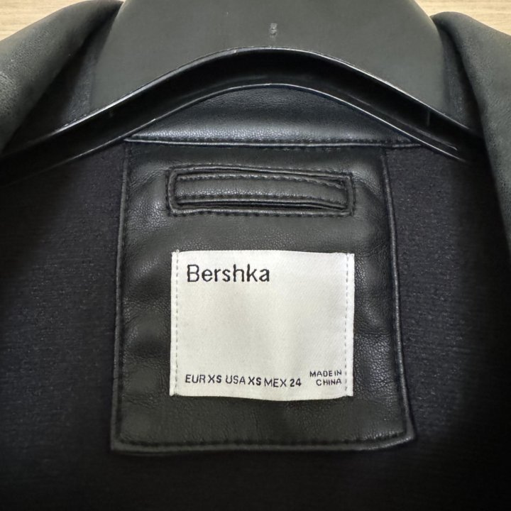 Кожаная рубашка Bershka