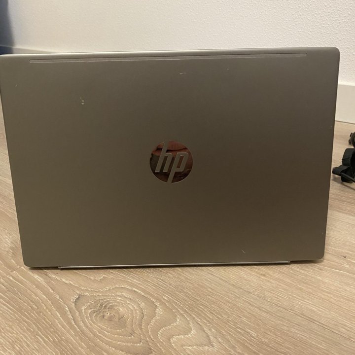 Ноутбук HP Pavilion Laptop 13 i3-8145U