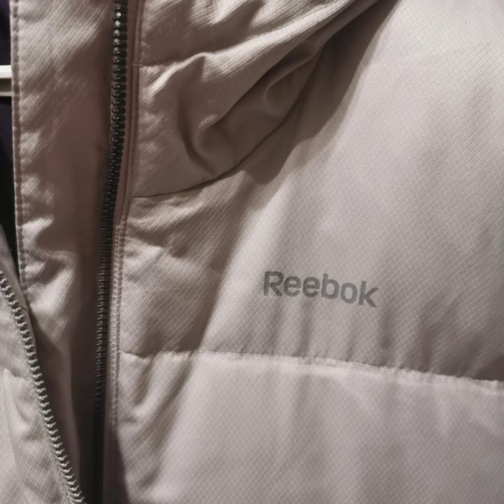 Куртка пуховик Reebok, р. 40-42