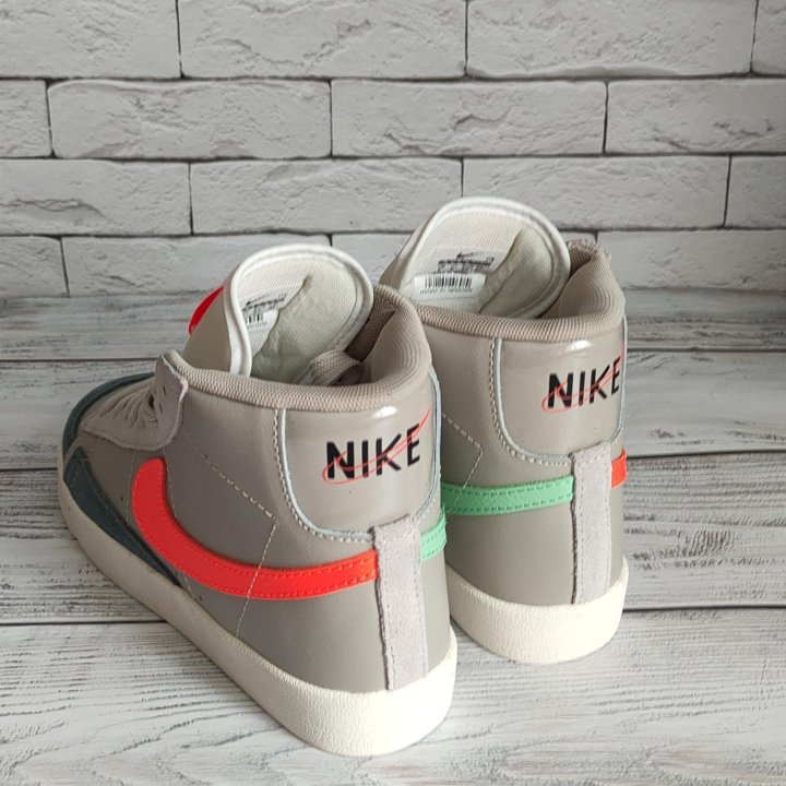 КРОССОВКИ ЖЕНСКИЕ ДЕМИСЕЗОННЫЕ NIKE AIR BLAZER