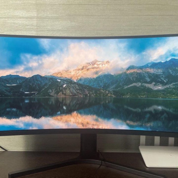 Xiaomi Mi Curved Gaming Monitor 34