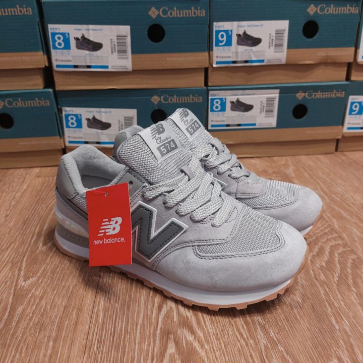 Кроссовки женские New Balance 574 светло-серые