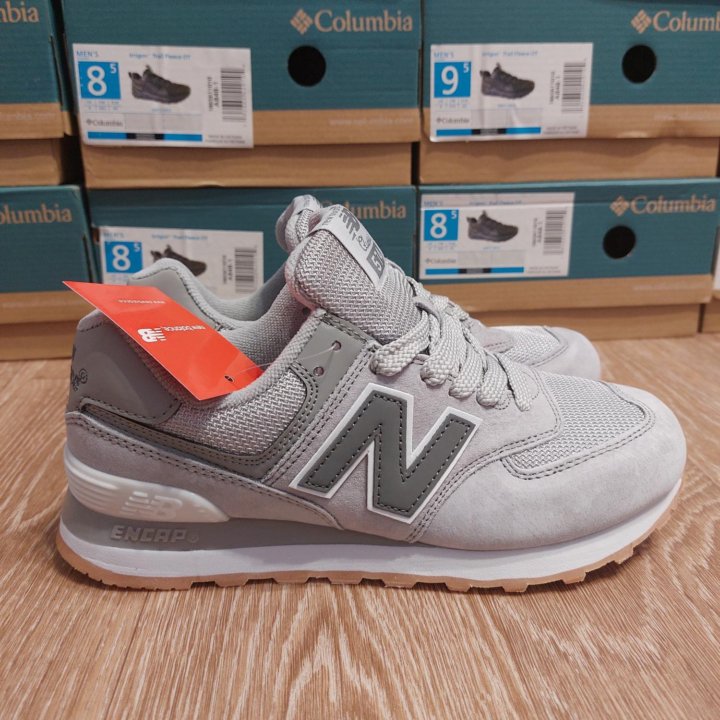 Кроссовки женские New Balance 574 светло-серые