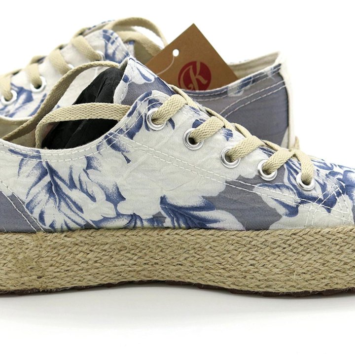 Модные кеды новые