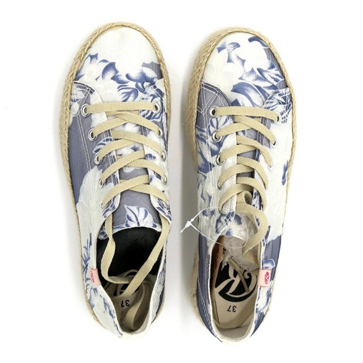 Модные кеды новые