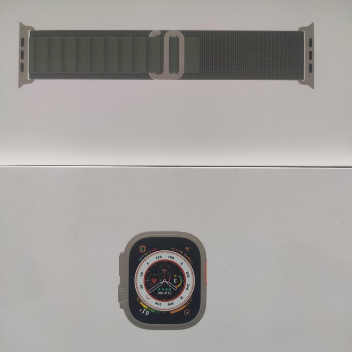 Apple Watch Ultra 49mm Titanium Case with Green