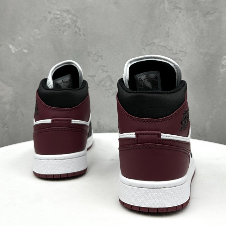 Кроссовки Nike Air Jordan 1 Mid Maroon Black