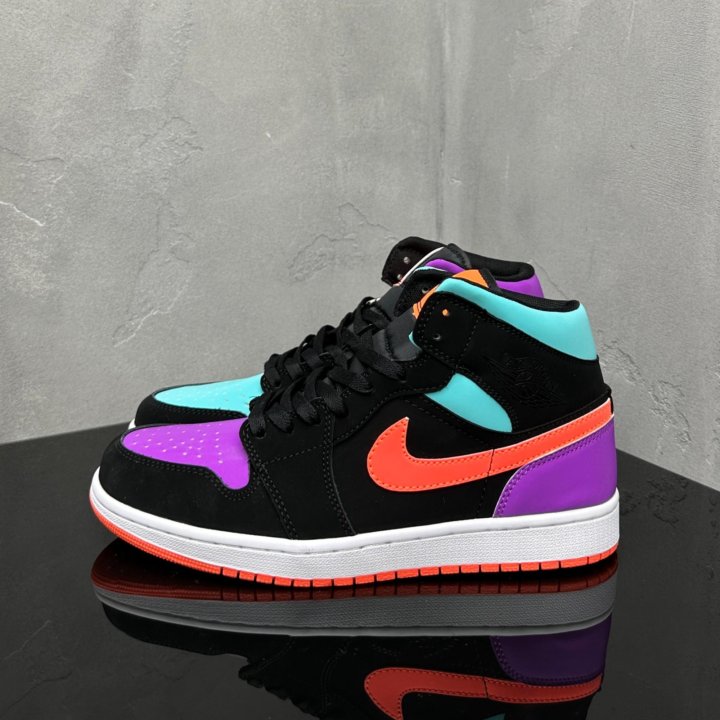 Кроссовки Nike Air Jordan 1 Mid Black Multi