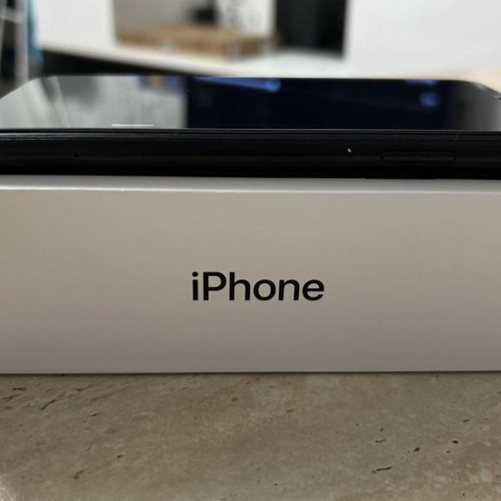 iPhone XR 128gb