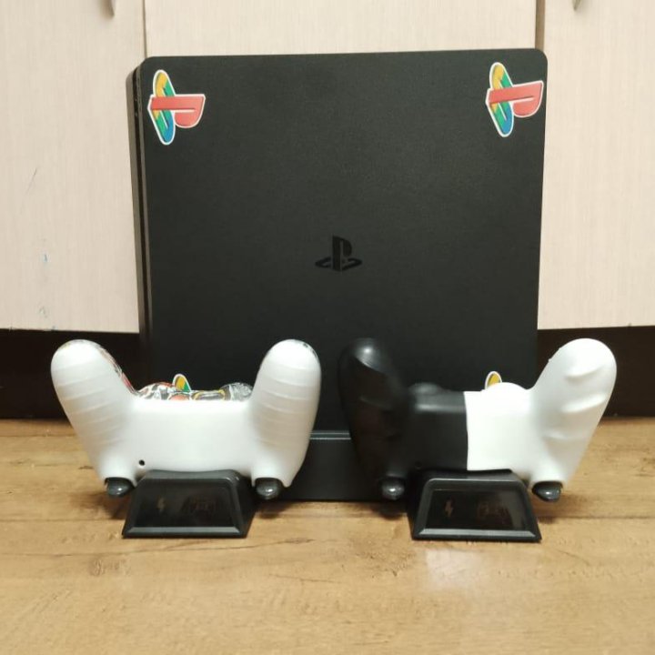 Sony PlayStation 4