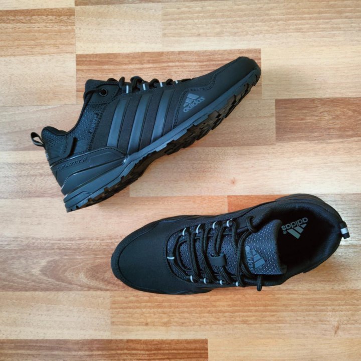 Кроссовки мужские демисезонные Adidas. 40-45 разм.