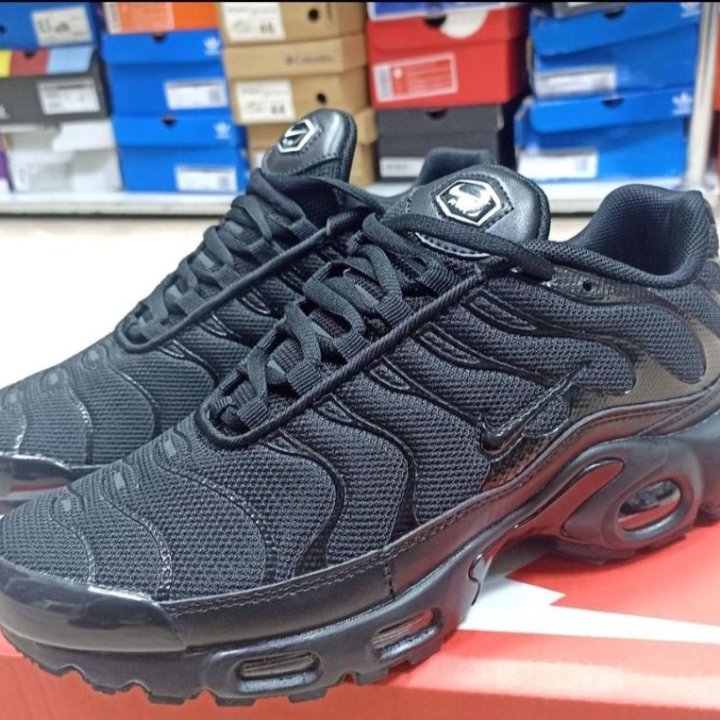 Кроссовки Nike Air Max Plus