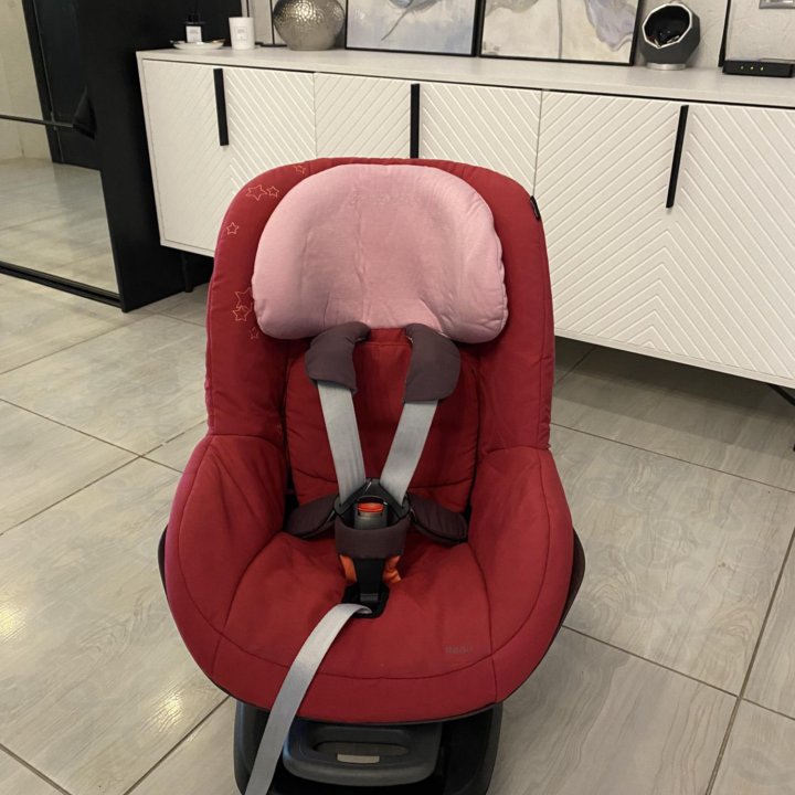 Автокресло Maxi Cosi Pearl