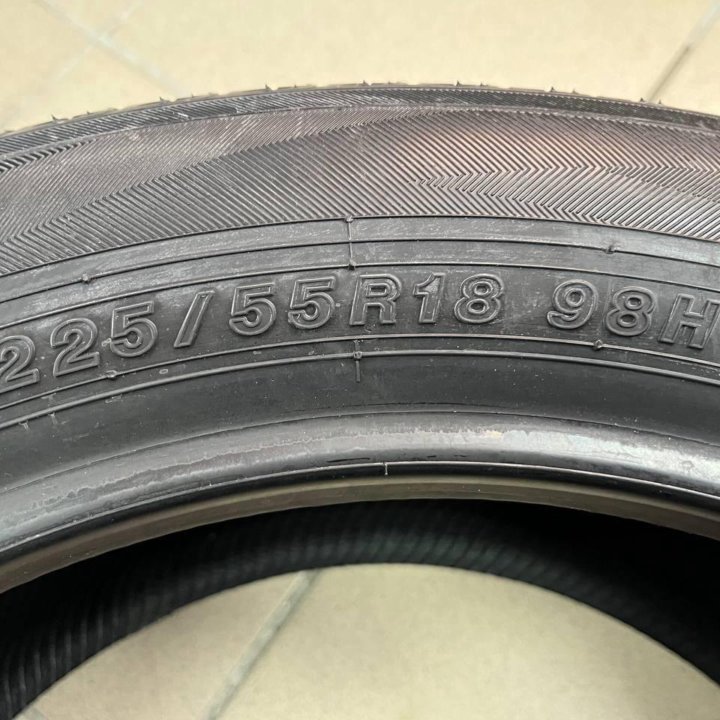 Yokohama Geolandar G055E 225/55 R18 98H