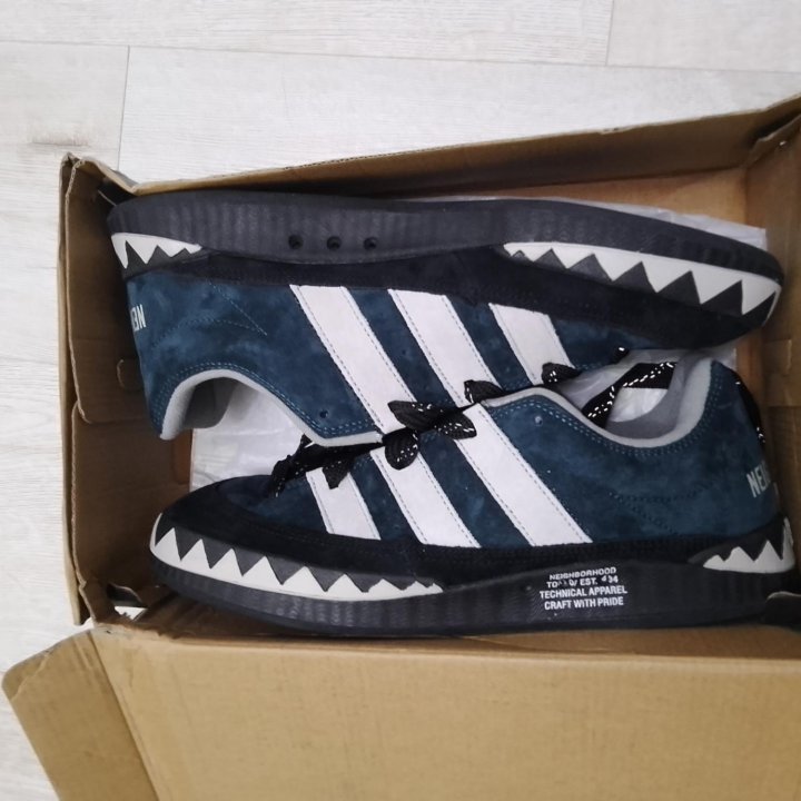 Кросовки Adidas adimatik