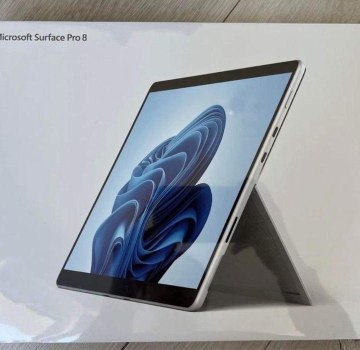 Планшет Microsoft Surface Pro 8 i7/16GB/1TB