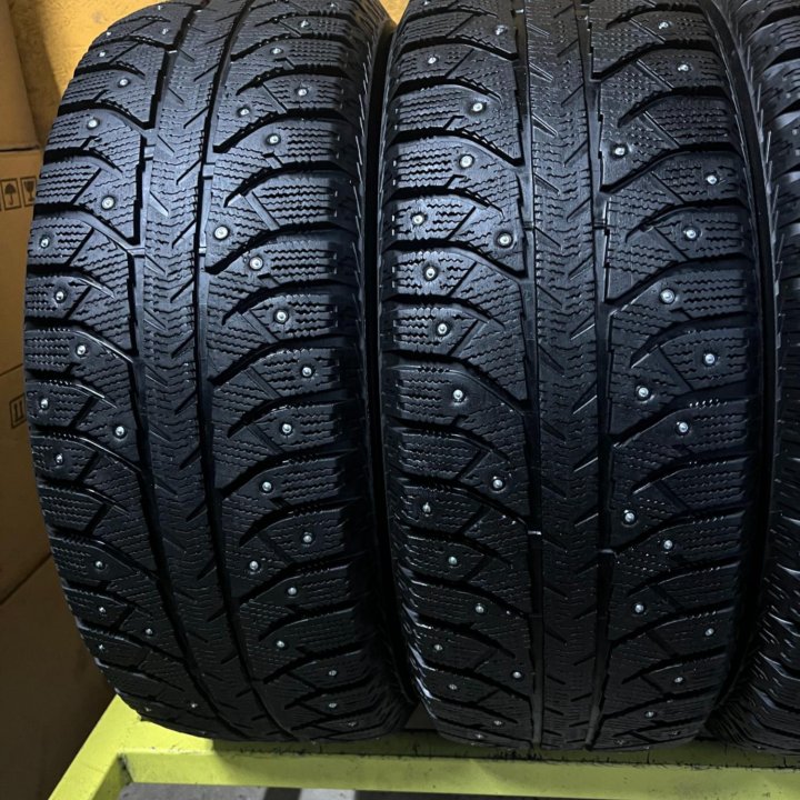 Зимние шины Bridgestone Ice Cruiser 7000 R17