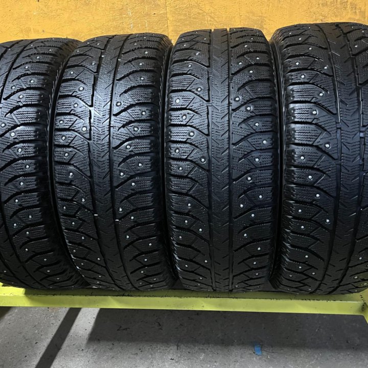 Зимние шины Bridgestone Ice Cruiser 7000 R17