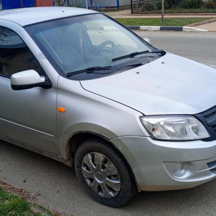 ВАЗ (Lada) Granta, 2013