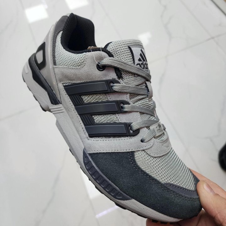 Кроссовки adidas Торшин/натурал замша/р.40-45