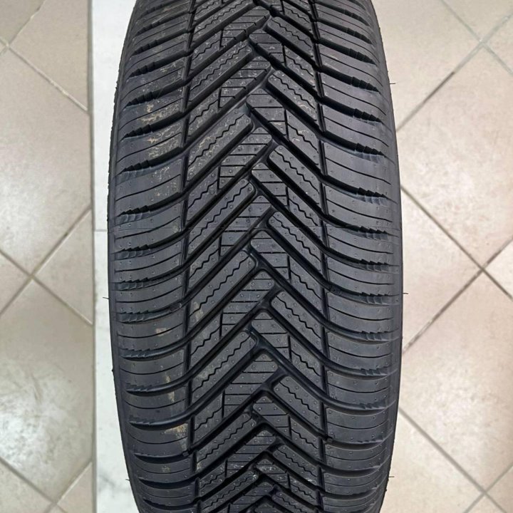 Hankook H750 Kinergy 4S2 215/65 R16 102V XL