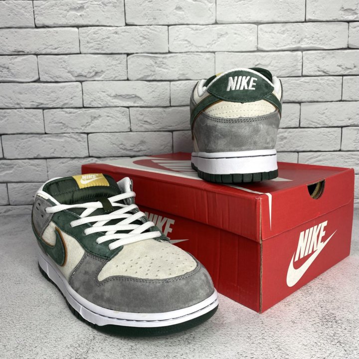 Кроссовки Nike dunk sb