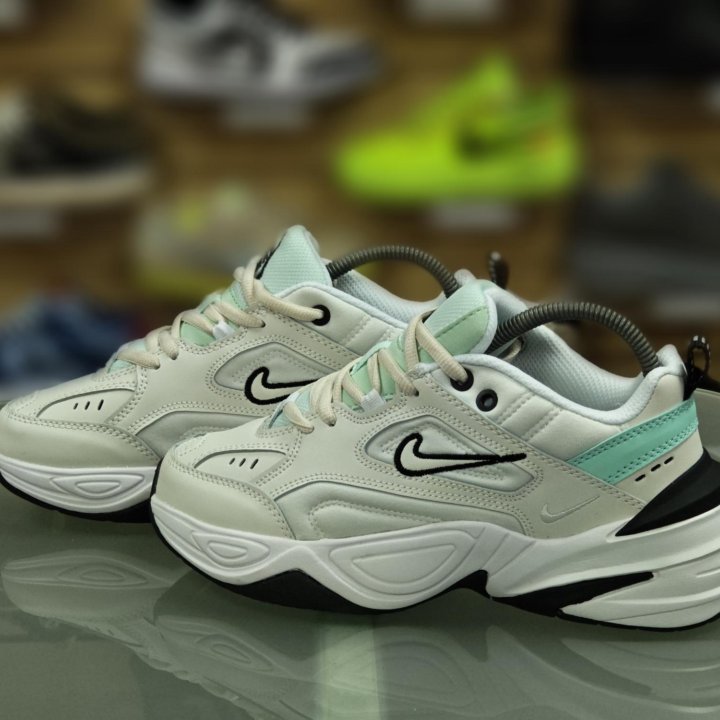 Кроссовки Nike M2k tekno