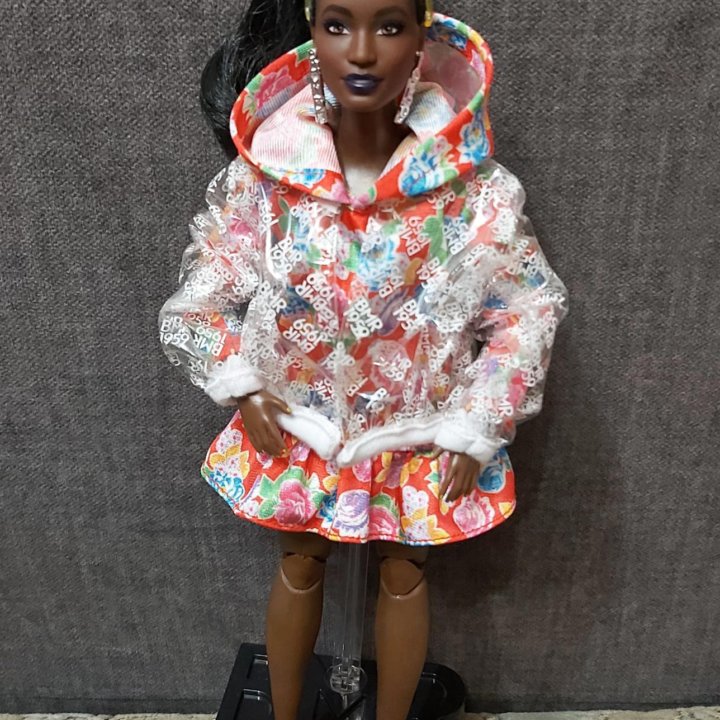 Новая редкая шарнирная кукла афроамериканка Barbie