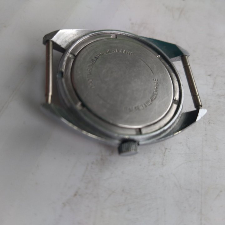 Часы восток СССР