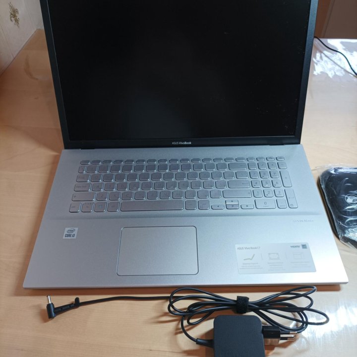 ASUS Vivobook 17 A712J серебристый