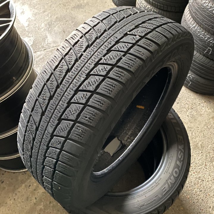 Valleystone VW77 195/60 R15❄️