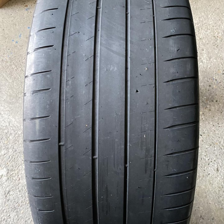 Michelin Pilot Sport 4S 275/35 R20☀️