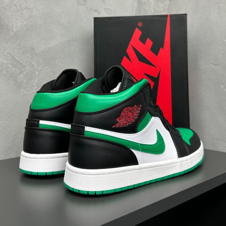 Кроссовки Nike Air Jordan 1 Mid Green Toe