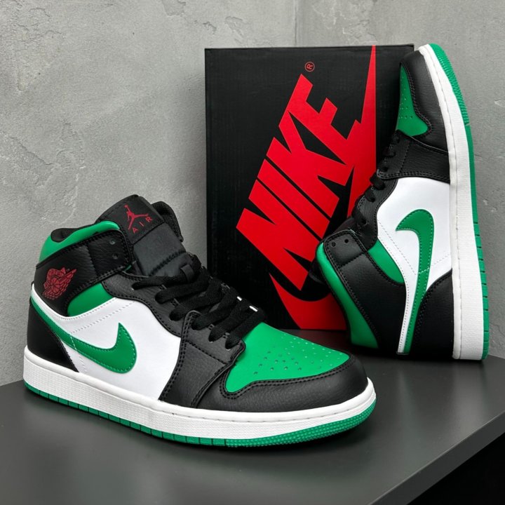 Кроссовки Nike Air Jordan 1 Mid Green Toe