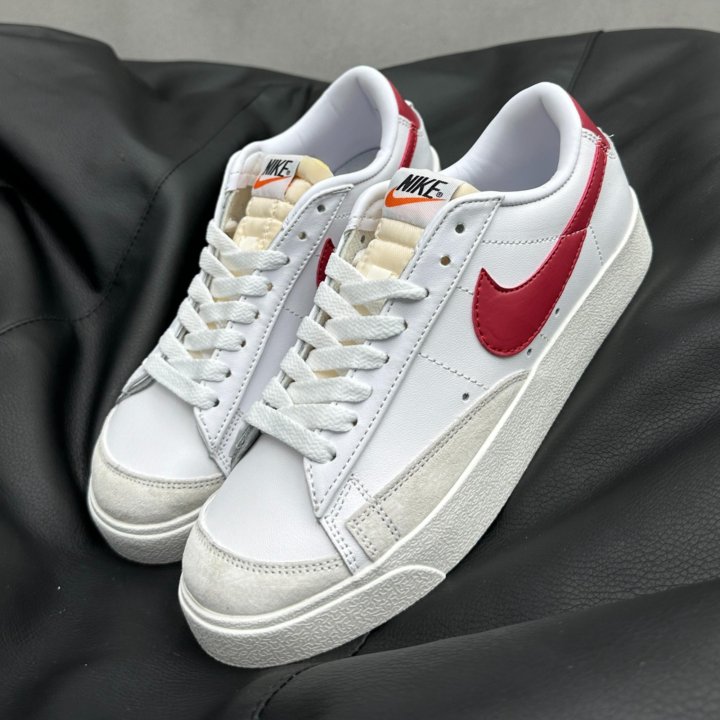 Кеды Nike Blazer Low 77 Vintage Team Red