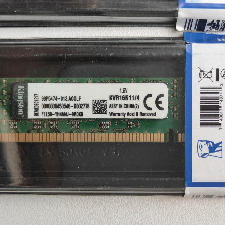 Kingston DDR3 1600МГц 4Гб