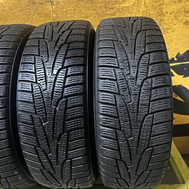 Зимние шины Kumho I'Zen Kw31 R15 Корея