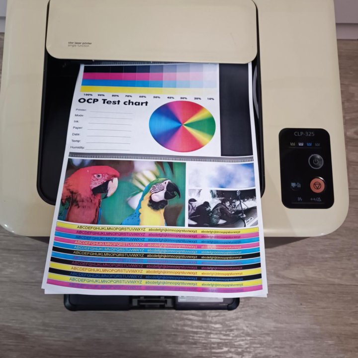 Цветной лазерный принтер Samsung clp-325