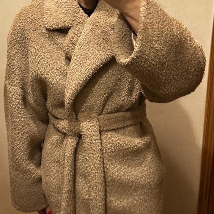 Пальто чебурашка