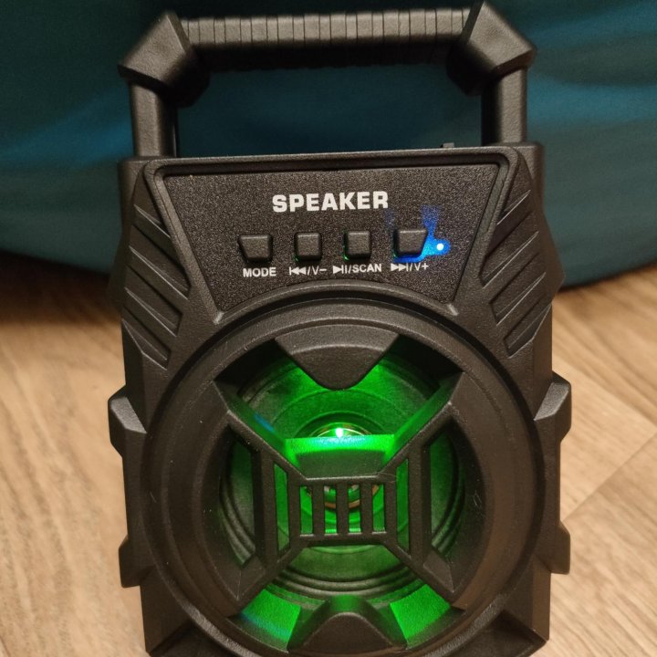 Блютуз колонка