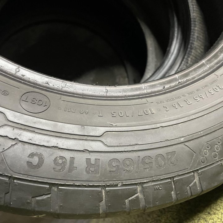 Continental ContiVanContact 200 205/65 R16C 4шт