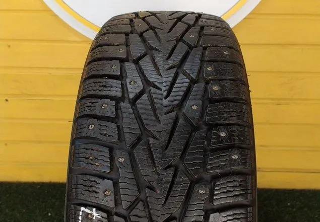 Nokian Tyres Nordman 7 215/60 R16