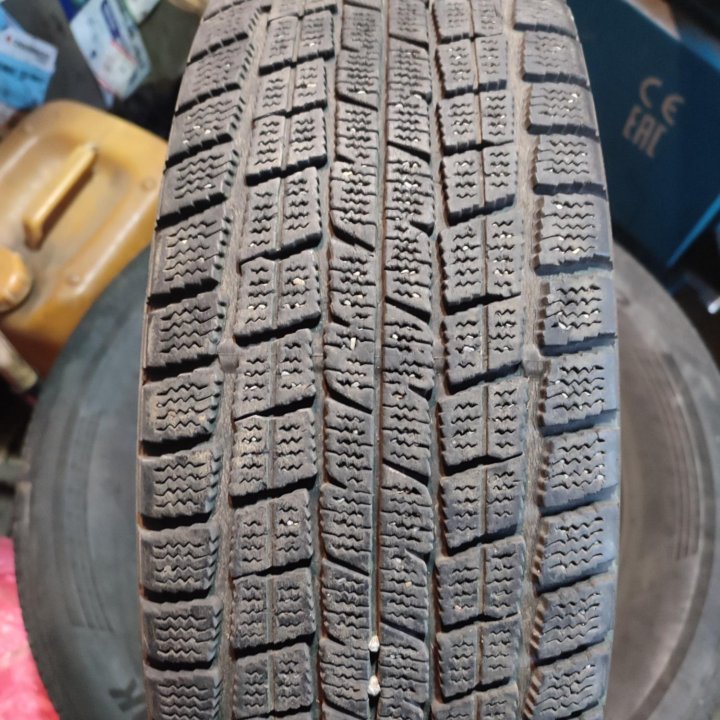 Шина Goodyear Ice Navi NH 185/70R14