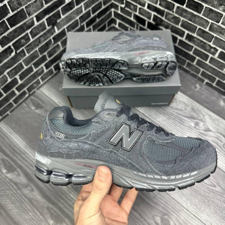 Кроссовки мужские new balance 2002r